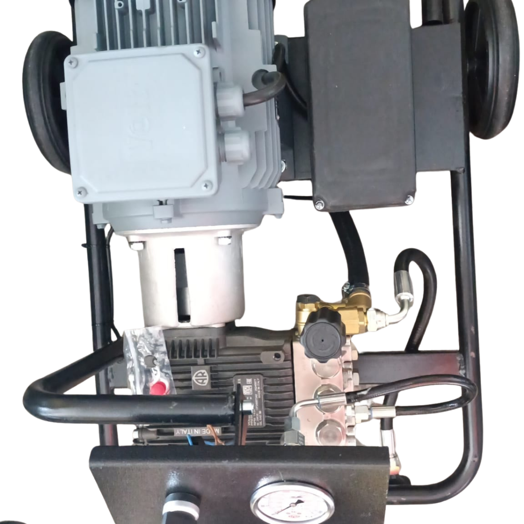 200 BAR YÜKSEK BASINÇLI OTO YIKAMA MAKİNESİ (İTALYAN POMPALI)